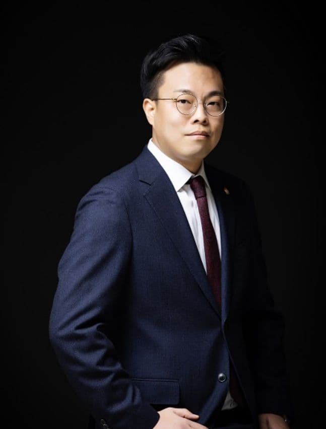 수원형사변호사, 해고 직후 컴퓨터 등 손괴업무방해 처벌 위기 놓인 의뢰인 무혐의 밝혀